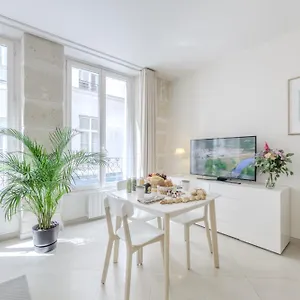 Jardin Saint Honore דירה