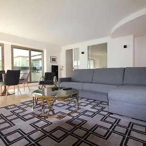 Foch Triomphe Apartament