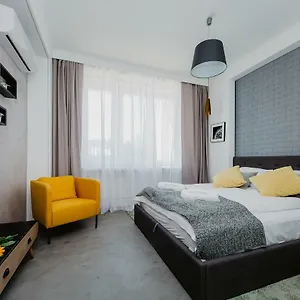  דירה Shortstaypoland Aleje Jerozolimskie פולין